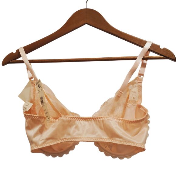 Vtg Valentino Intimo Bra 36D pink/peach Lace Underwire NWT 02710 front close - Picture 2 of 8